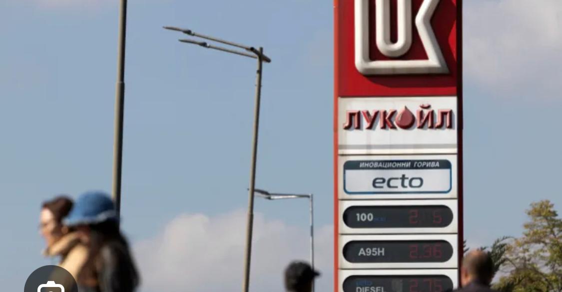 U.S. and EU Unveil Sweeping Sanctions Targeting Russia’s Oil and Gas Sector