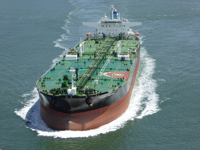 Tight Tanker Market to Keep Oil Shipping Rates High in Early 2026