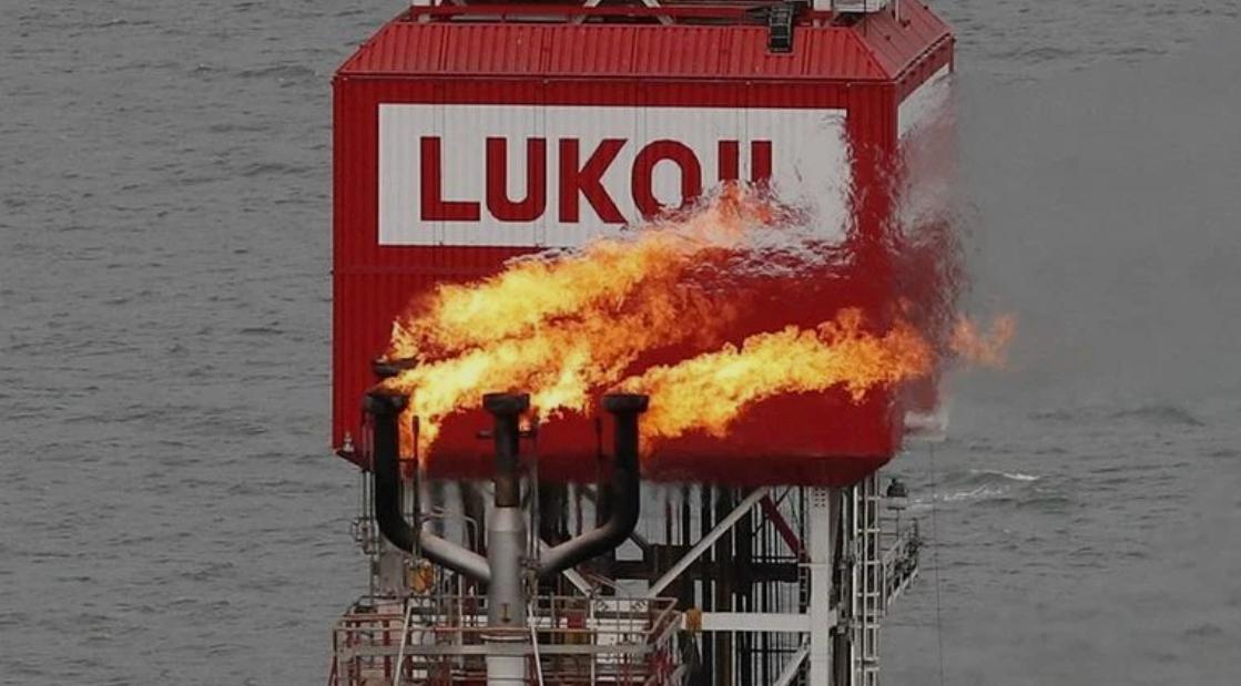 Chevron, Quantum Said to Bid for Lukoil’s $22 Billion International Assets Amid U.S. Sanctions