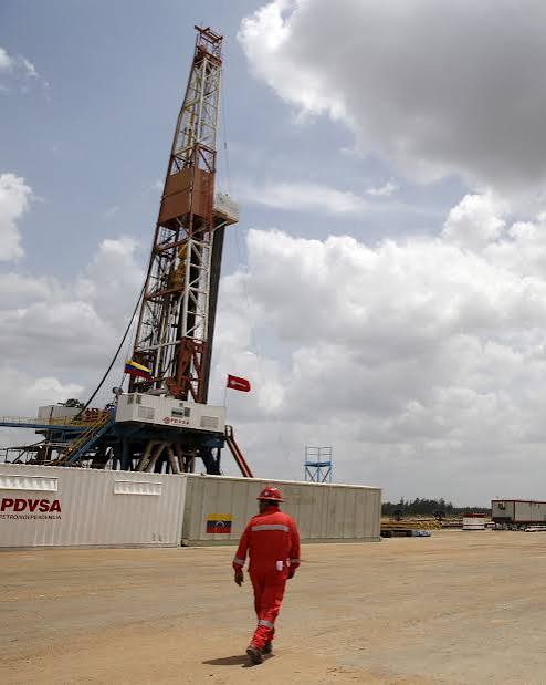 SLB Eyes Major Expansion in Venezuela as Oil Investment Returns